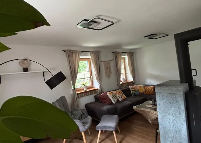 Schoenes By Interhome * Unternberg